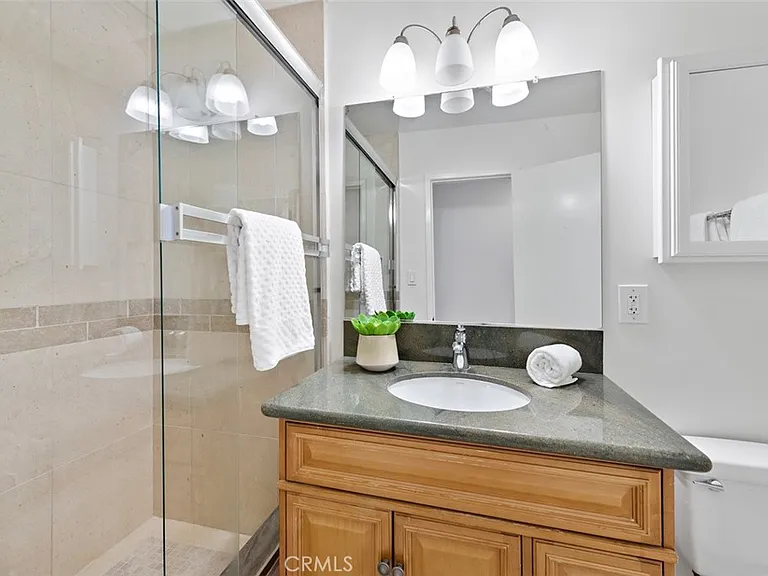 150 Cleo St #2 — Photo 27