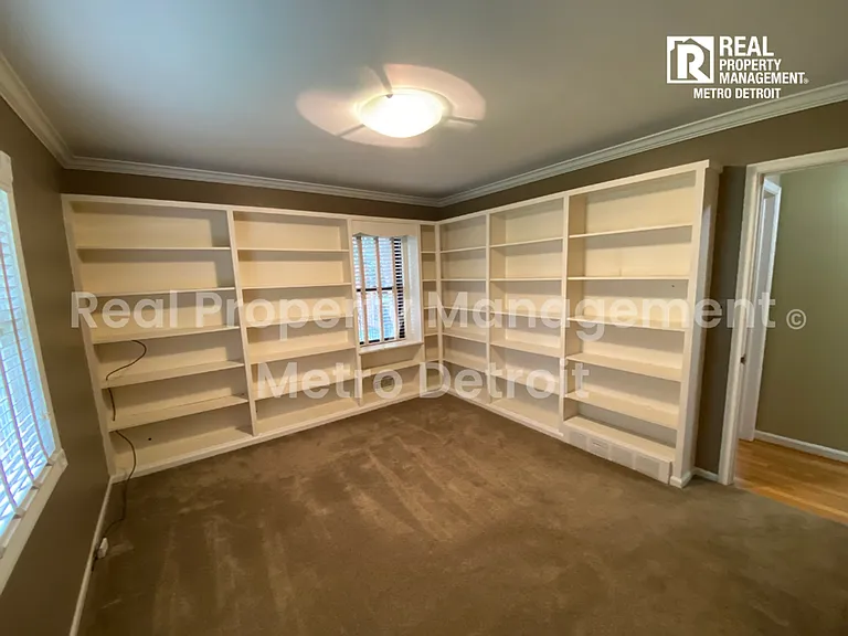 961 Nampa Ct — Photo 10