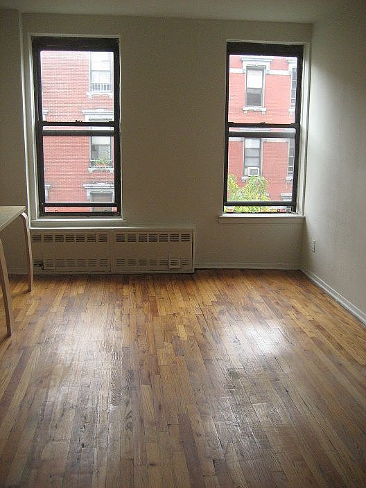 2nd image of 2550 30th Rd APT 2I