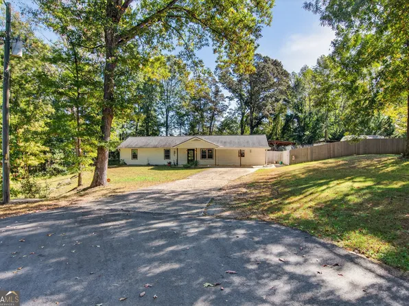 278 Oakwood Pl, Mount Airy, GA 30563