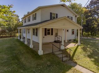 14221 S Bluff Rd, Rockton, IL 61072