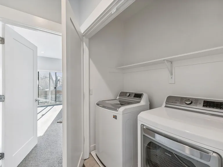 322 W Reed Ave N — Photo 12