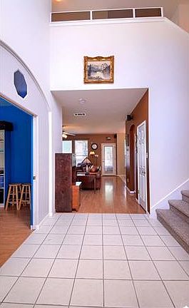 3rd image of 1512 Briar Hill Dr