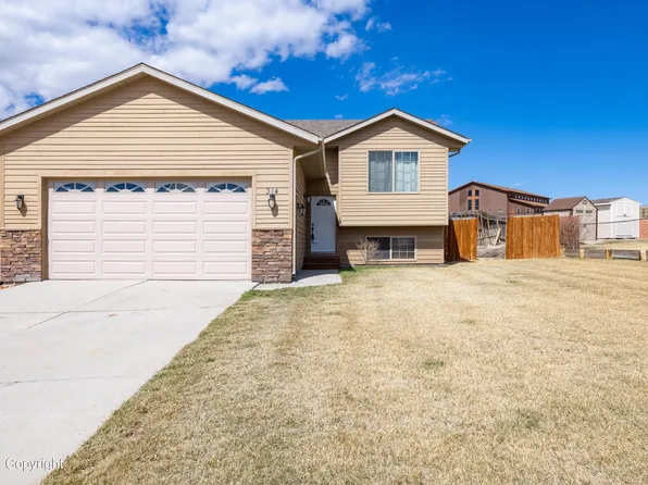 314 Shadow Hill Ln, Wright, WY 82732