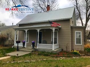 602 Locust St, Wamego, KS 66547