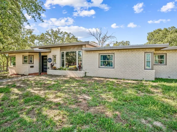 850 N Lydia St, Stephenville, TX 76401