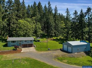 5496 Spring Cliff Ln NE, Scotts Mills, OR 97375