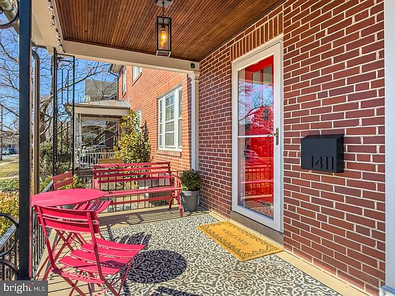 3rd image of 1411 Garfield Ave