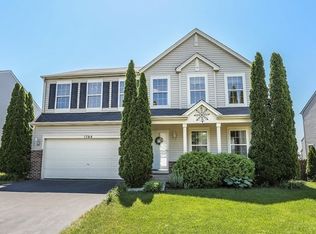 1704 Golden Ridge Dr, Plainfield, IL 60586