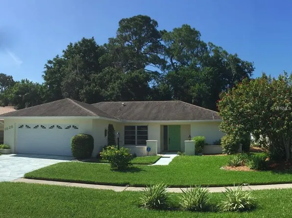 1828 Woodhaven Cir, Sarasota, FL 34232