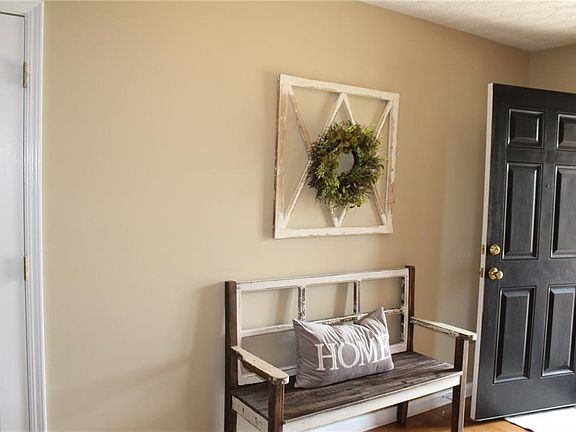 5th image of 473 Stoneland Pl
