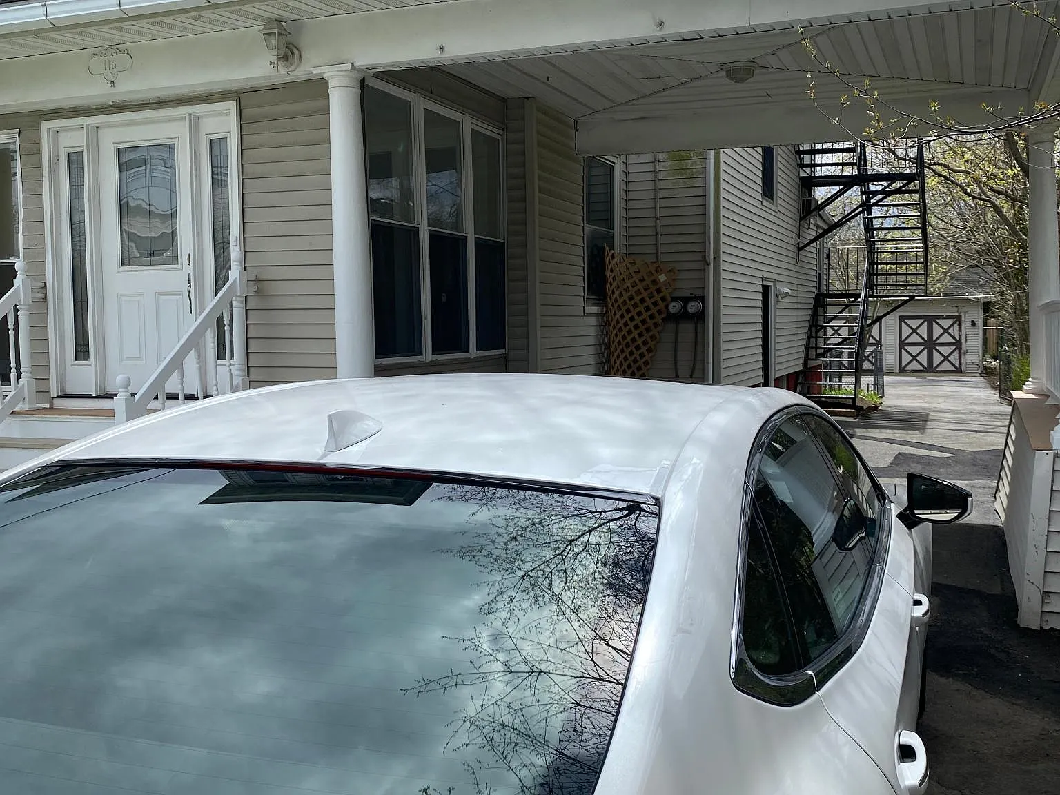 2 bed, 1200 sqft, $2,400 — Photo 2