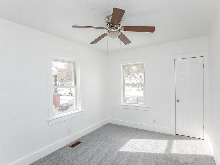 1609 Richmond Ave — Photo 17