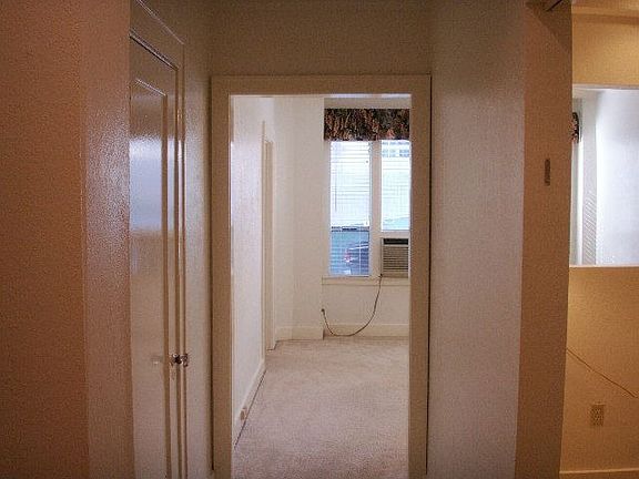 2nd image of 360 Ocean Blvd Unit D