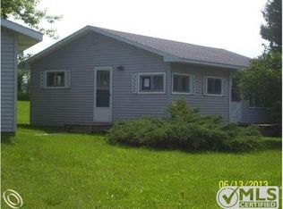 5021 Fairway Dr, Mayville, MI 48744