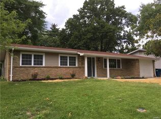 819 Brookvale Ter, Ballwin, MO 63021