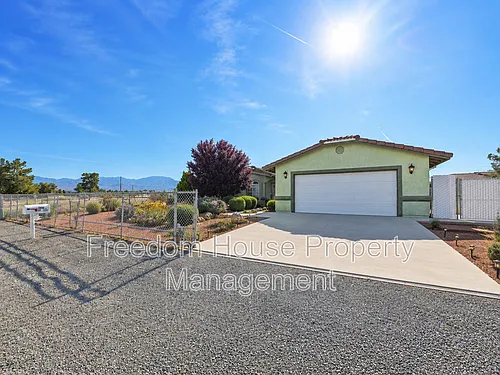 3066 Mount Charleston Dr Photo 1
