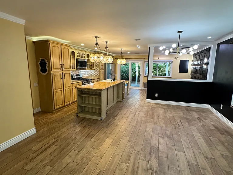 Latrobe Cir — Photo 4