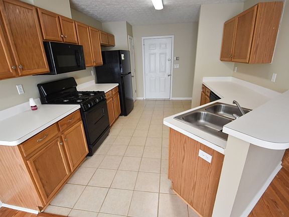 5th image of 8495 Misty Creek Cir