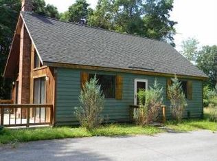 31 Canterbury, West Warwick, RI 02808