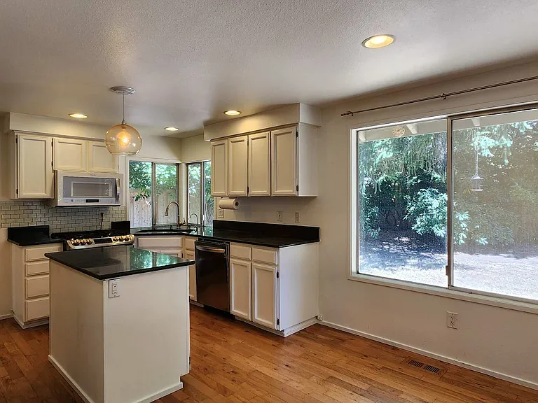 2800 235th Pl NE — Photo 14