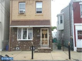 2743 Ash St, Philadelphia, PA 19137