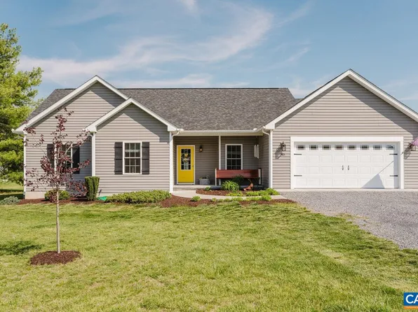 45 Auburn Dr, Grottoes, VA 24441