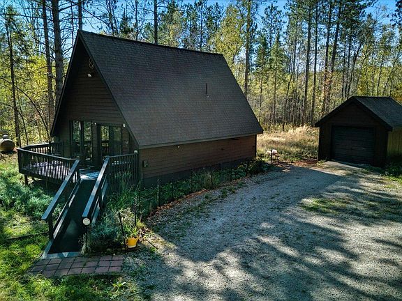 3rd image of 26937 Eagle View Dr
