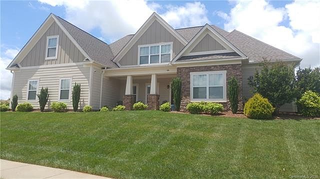 1st image of 66 Birchbark Dr