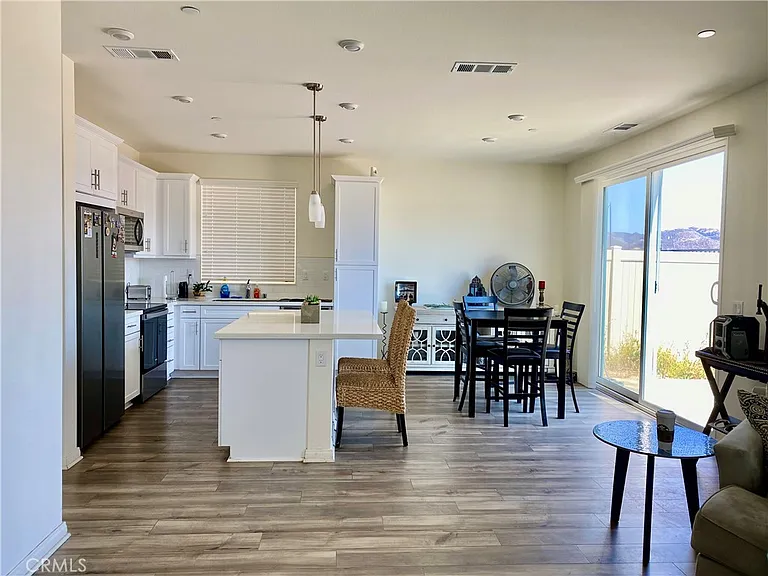 934 Helena Rdg — Photo 46