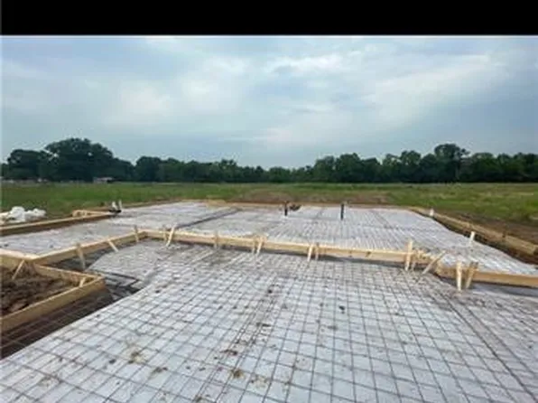 225 Grand Coulee Blvd, Mansura, LA 71350