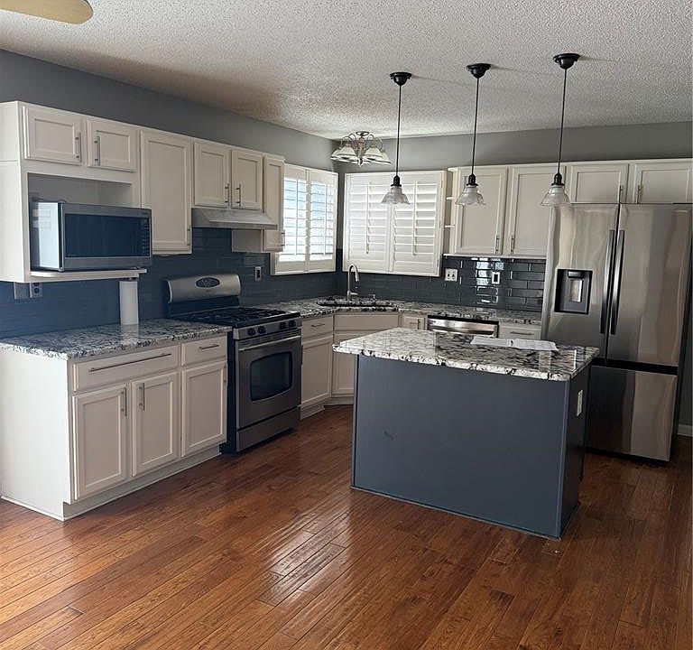 1st image of 547 Gentle Breeze Dr