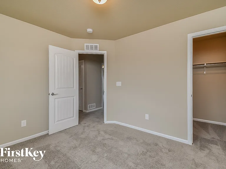 10225 Luneth Dr — Photo 12