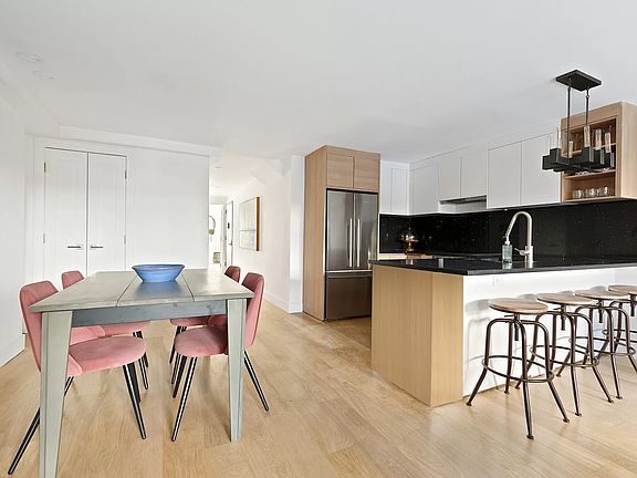 3rd image of 479 Lexington Ave #A
