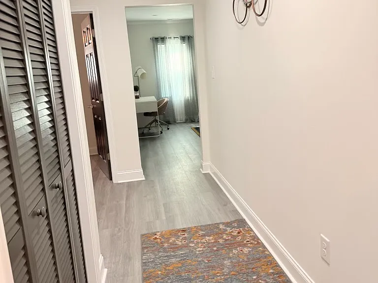 611 Rockingham Rd — Photo 17
