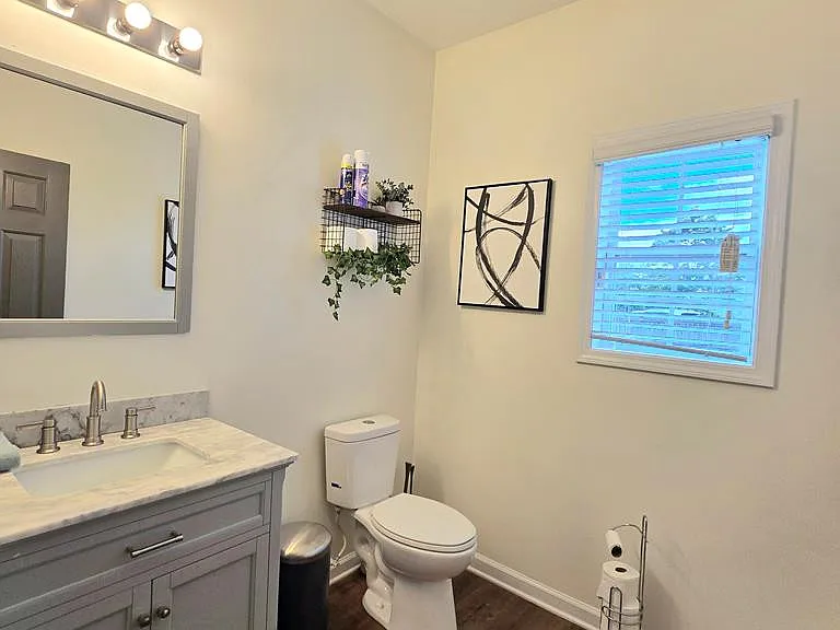525 Batty Way — Photo 41