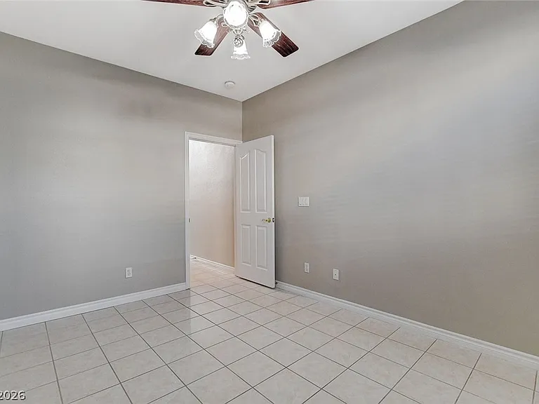 1001 Bannockburn St #NA — Photo 25