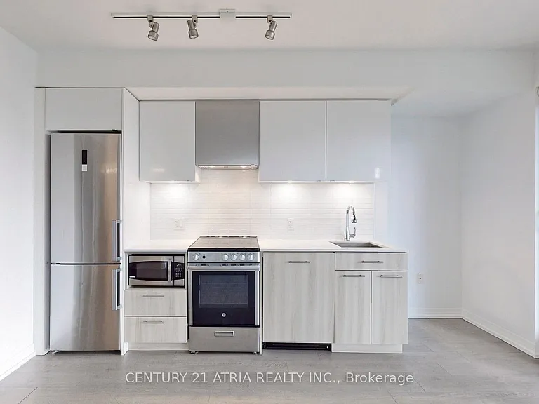251 Jarvis St #509 — Photo 1