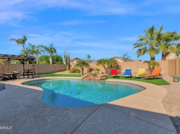 2004 W HALF MOON Circle, San Tan Valley, AZ 85144