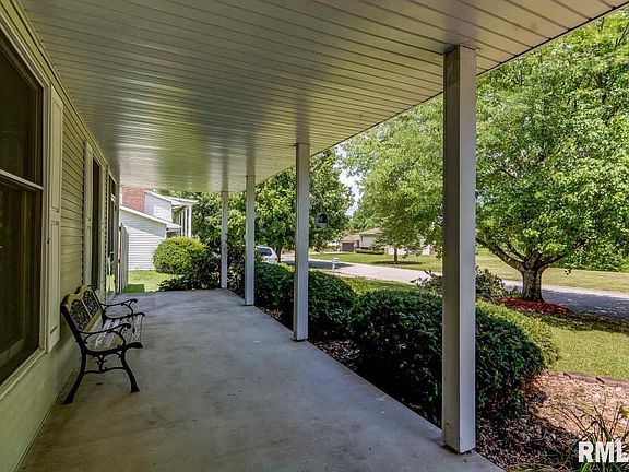 3rd image of 78 Stony Creek Dr