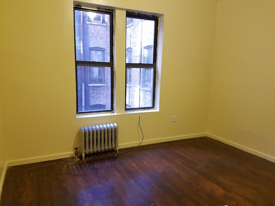 1st image of 129 Wadsworth Ave APT 32