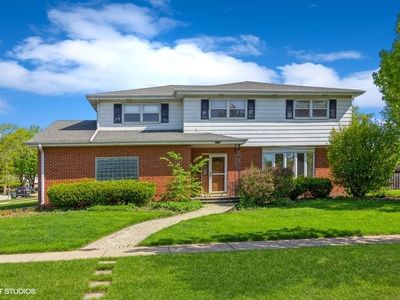 1114 W Grove St, Arlington Heights, IL, 60005