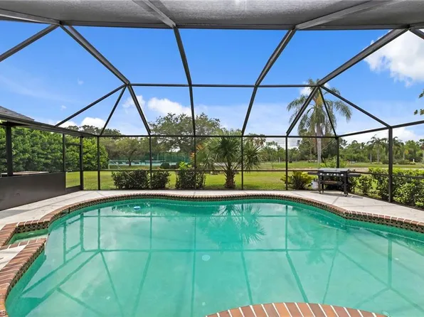 17209 Castleview DR, NORTH FORT MYERS, FL 33917