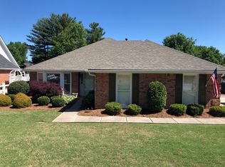 350 N Farm Dr, Alpharetta, GA 30004
