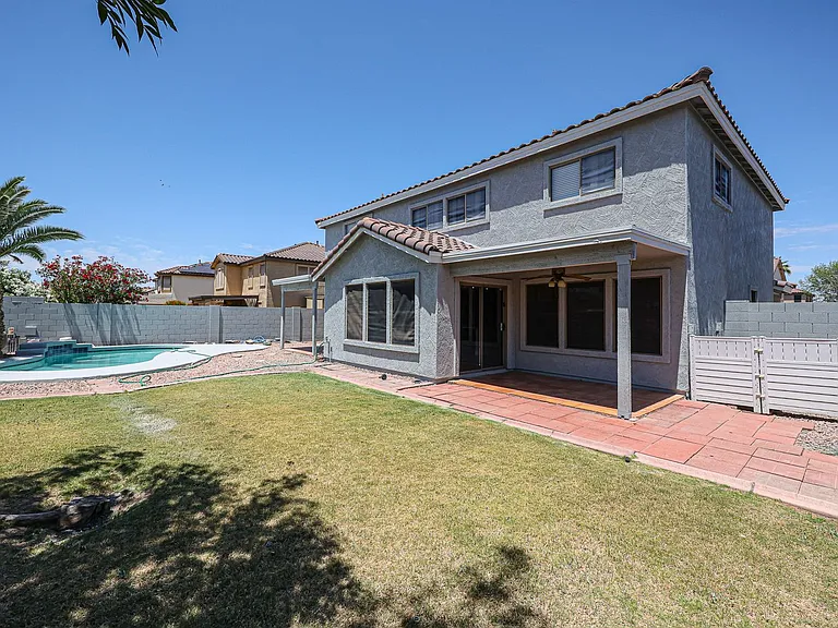 3385 E Longhorn Dr — Photo 41