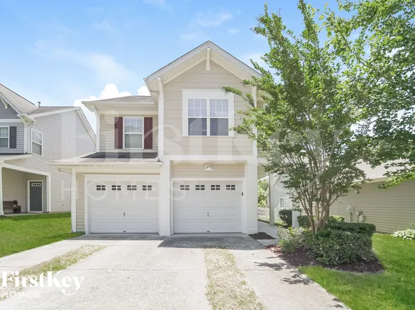 9508 Long Hill Dr, Charlotte, NC 28214