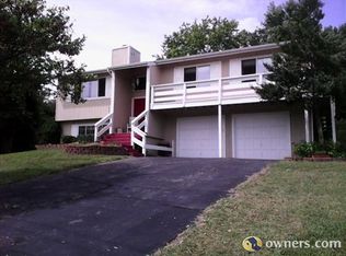 1810 Deer Run Trl, Pacific, MO 63069