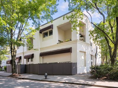120 Beaconsfield Rd APT T-1, Brookline, MA, 02445