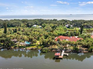 130 Twin Rivers Dr, Merritt Island, FL 32952