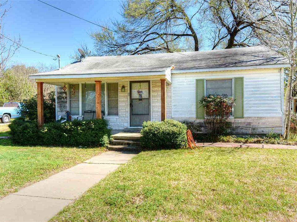 1st image of 324 Garden Dr